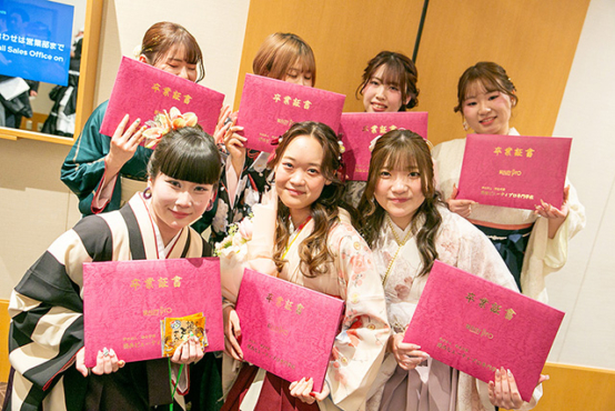 卒業生を送り出しました🎓🌸