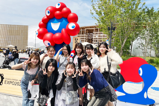 【ヘアメイク現場実習】EXPO2025大阪・関西万博でフェイスペイント